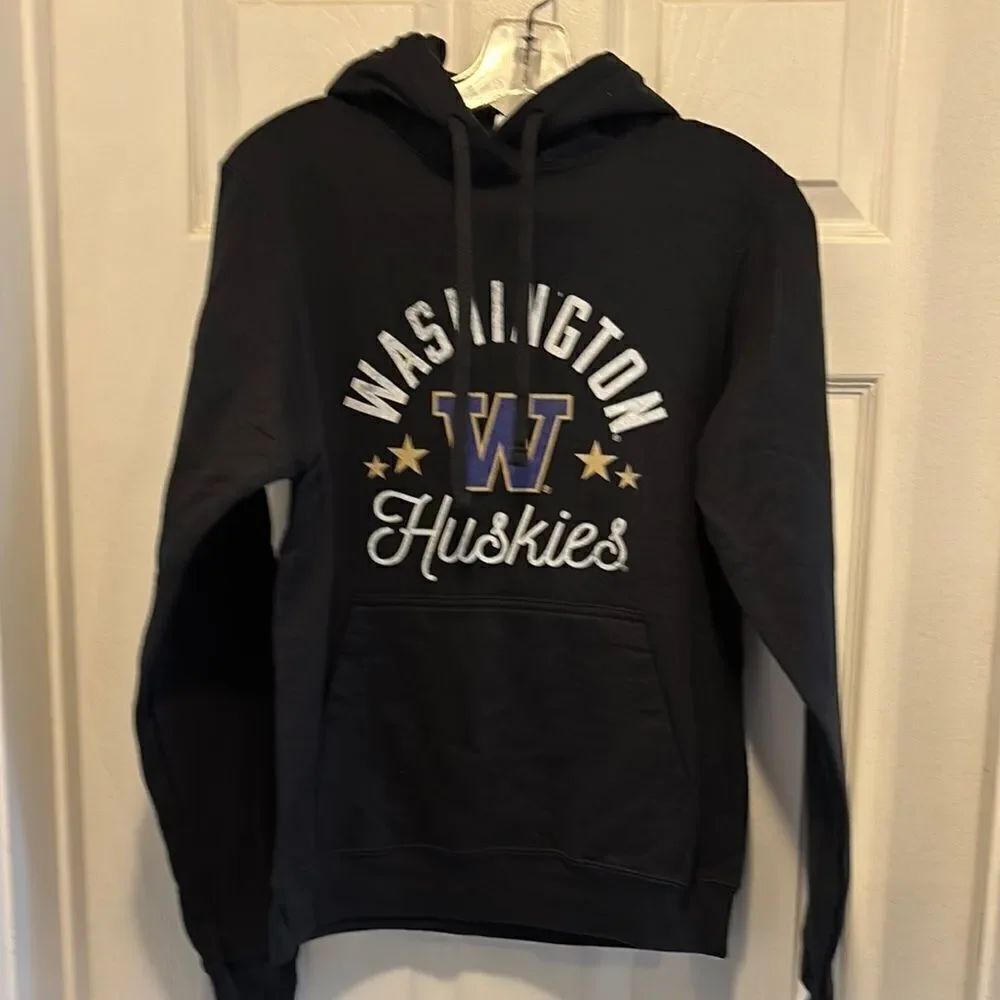 Washington Huskies hoodie size S